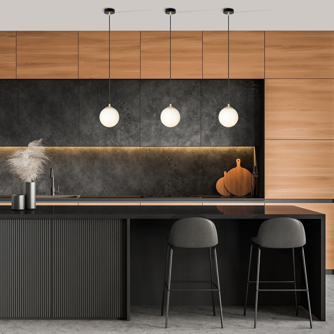 Royal 1 pendant light black