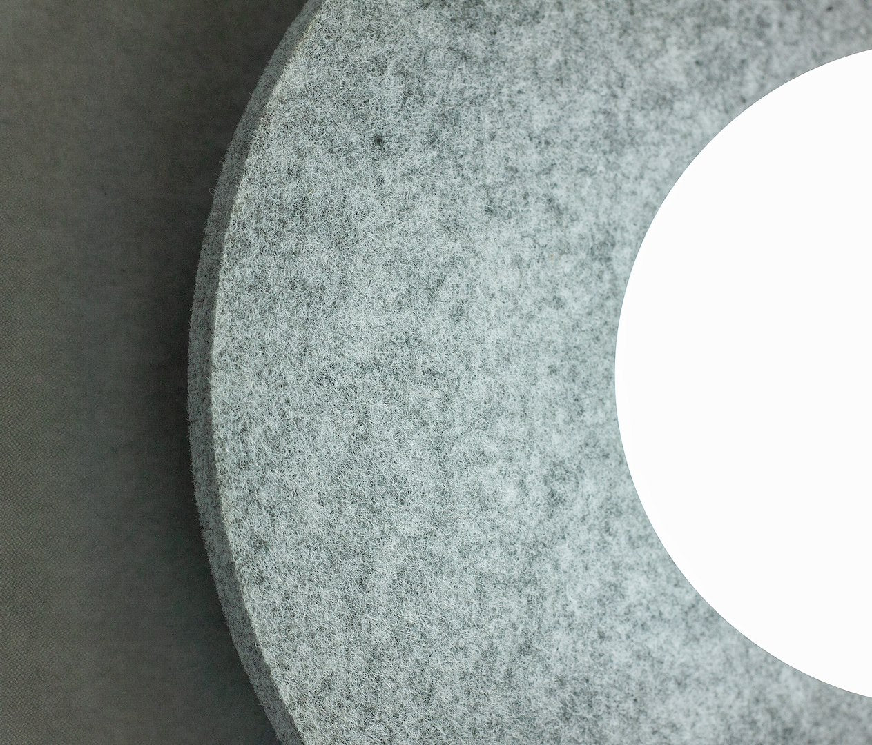Calma 1 pendant light grey