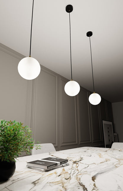 Royal 1 pendant light black