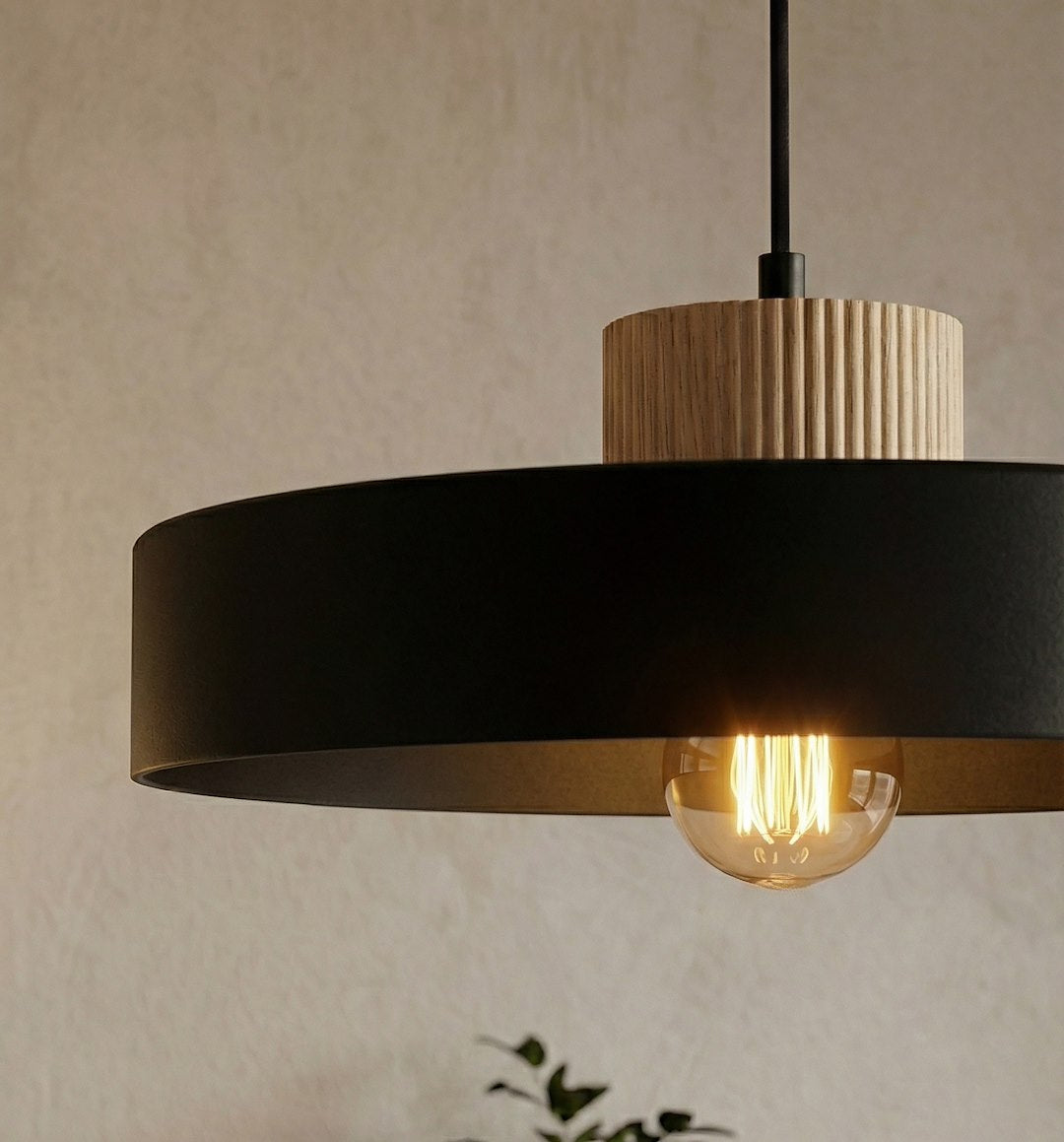 Kivi 1L pendant light black