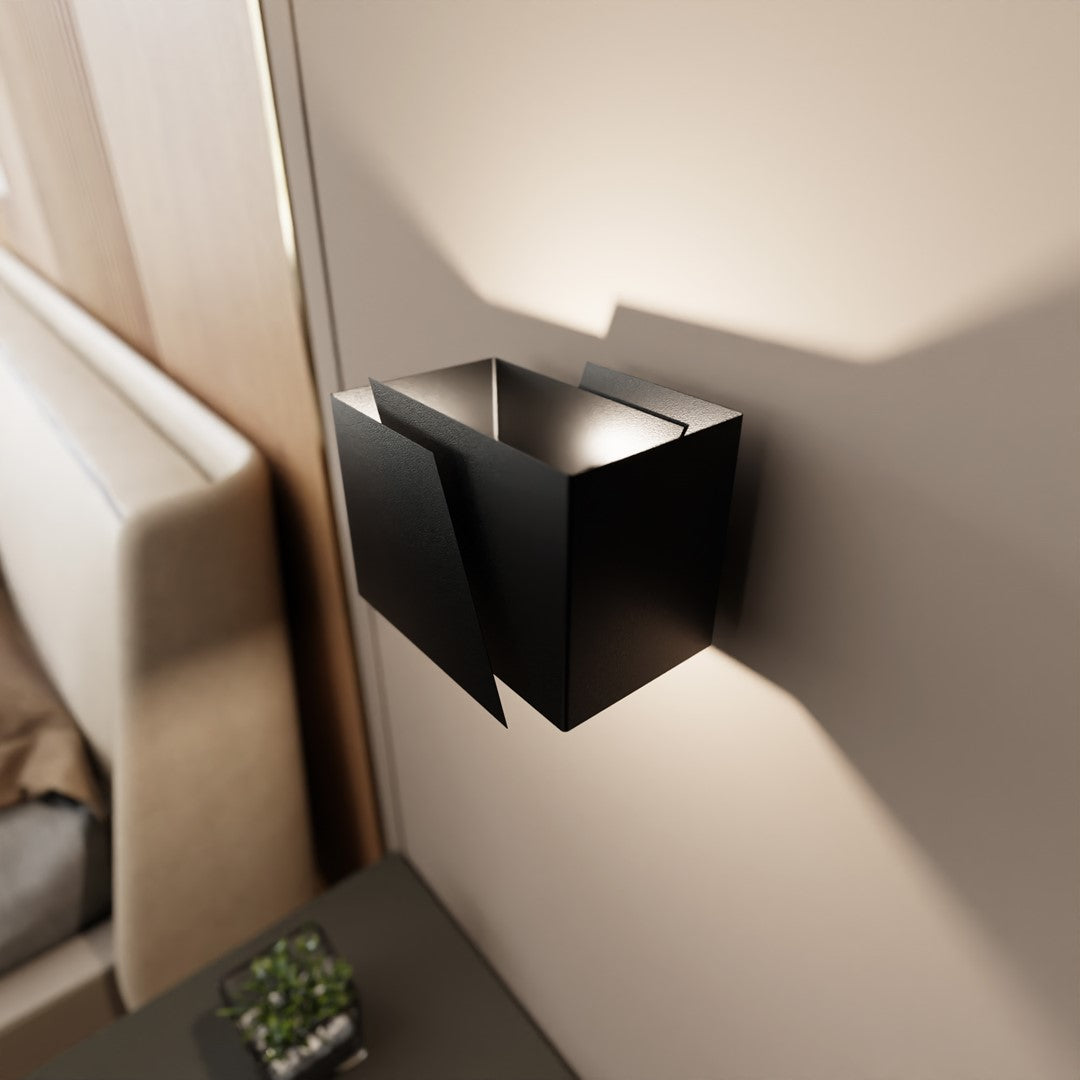 Frost wall lamp black