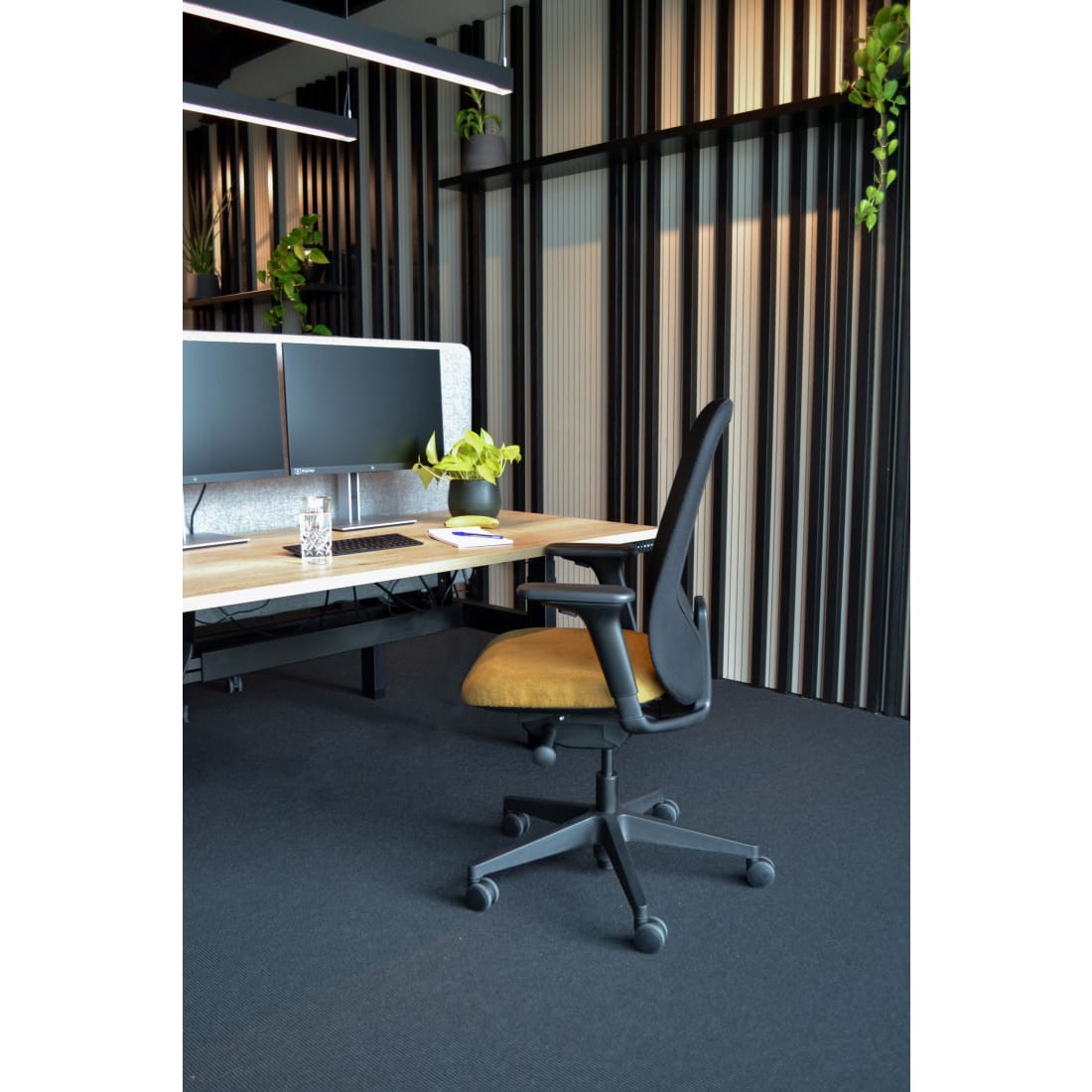 Workliving Nora Mesh Yellow Regain - Ergonomically Designed Office Chair NEN1335