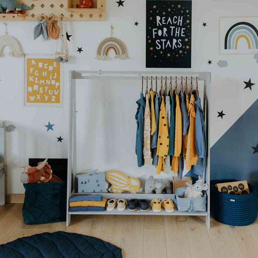Kids' Clothing Rack