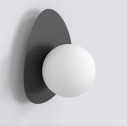 Ovo wall lamp black
