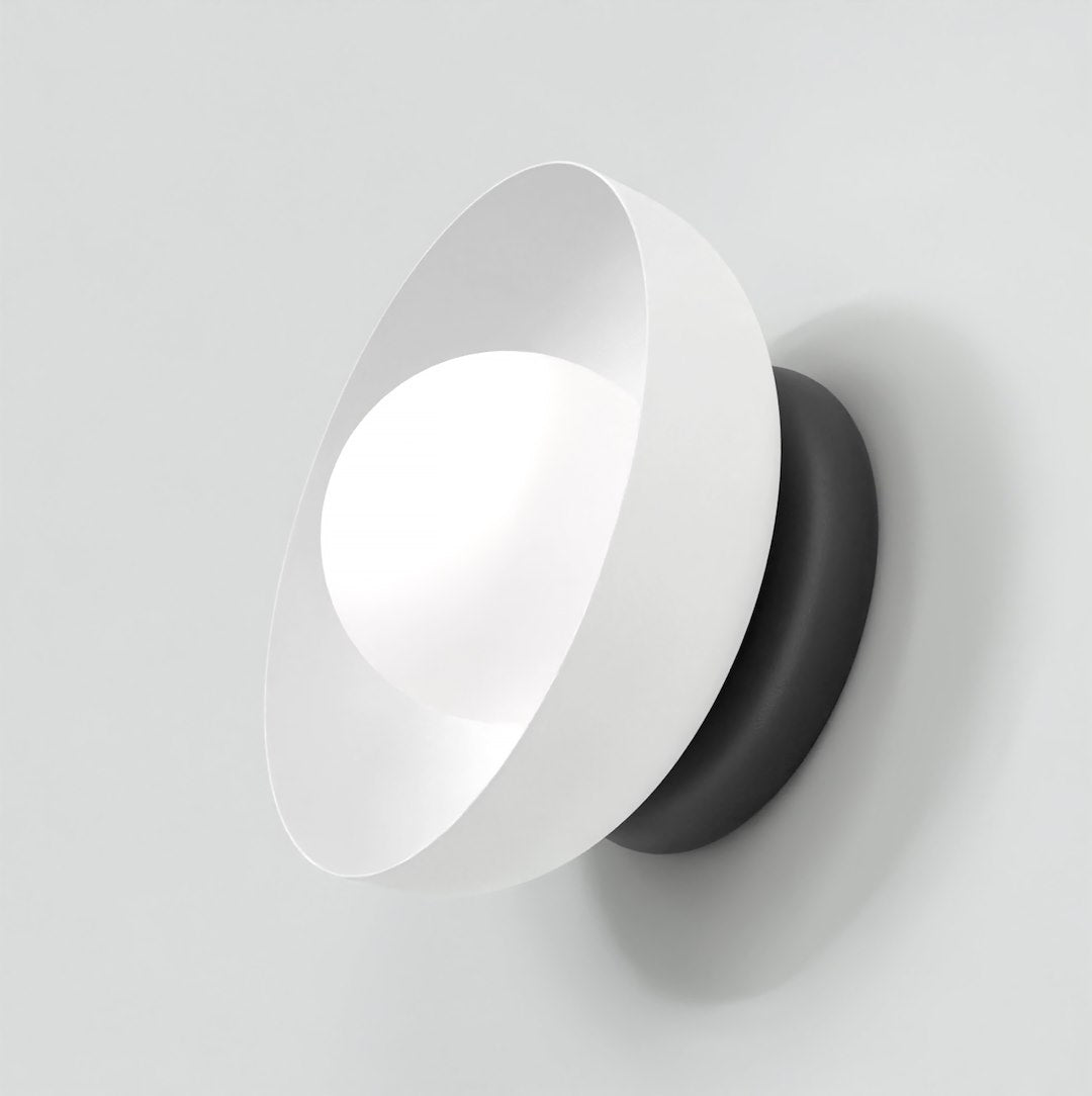 Ozzy wall lamp white