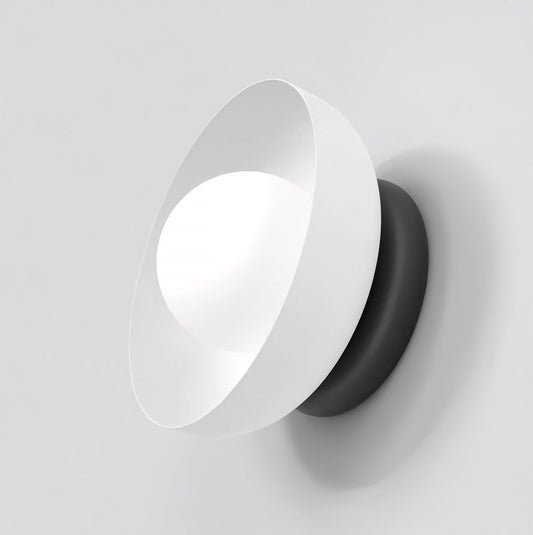Ozzy wall lamp white