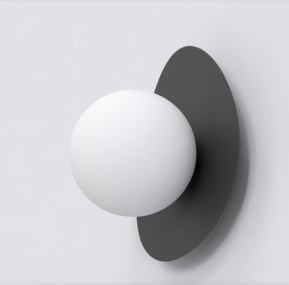 Ovo wall lamp black