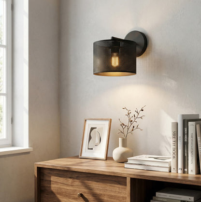 Lux wall lamp black