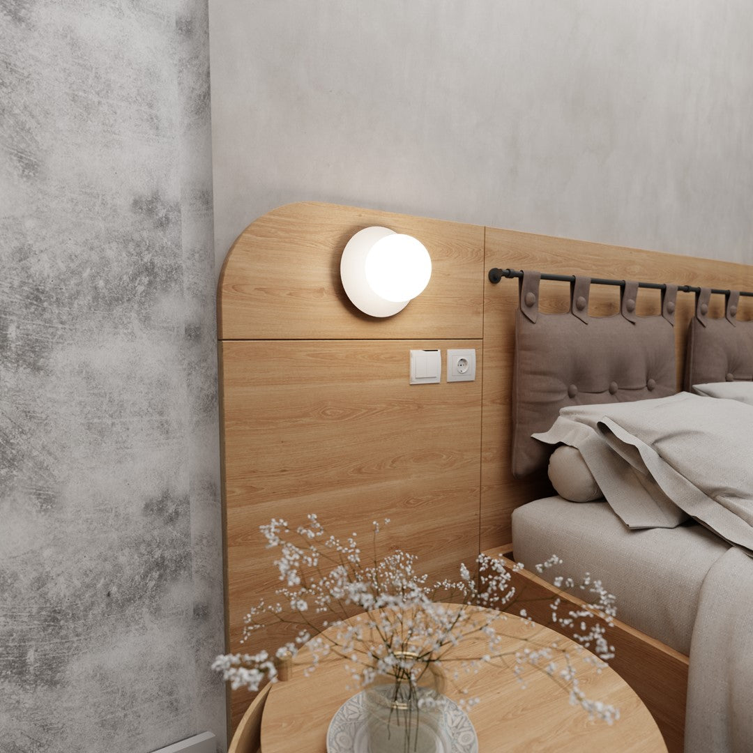 Minerva wall lamp white