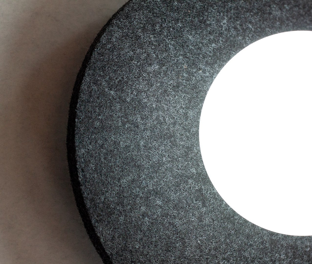 Calma wall lamp black s