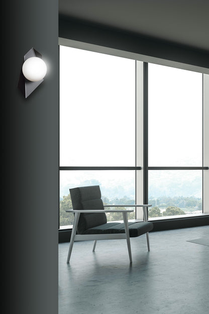 Drifton wall lamp black