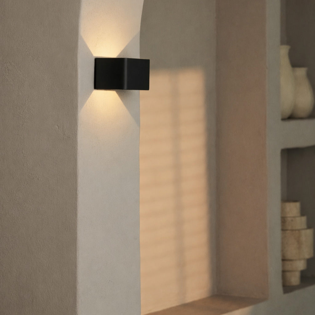 Tess Black Rechargeable Wall Lamp | Motion sensor, 20 Light Modes & Remote Control-2